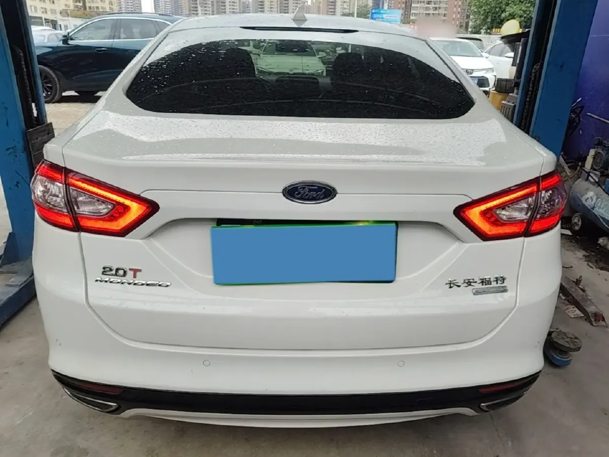 2013 Ford Mondeo 2.0T 203HP L4 6AT,autocango,china used car exporter,china ev exporter,chinese used car exporter,chinese used ev exporter
