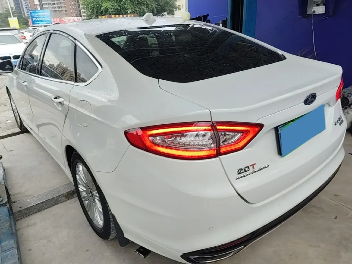 2013 Ford Mondeo 2.0T 203HP L4 6AT,autocango,china used car exporter,china ev exporter,chinese used car exporter,chinese used ev exporter