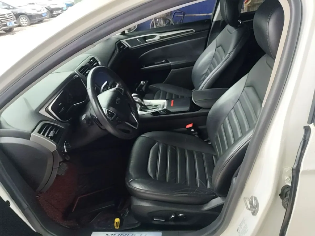 2013 Ford Mondeo 2.0T 203HP L4 6AT,autocango,china used car exporter,china ev exporter,chinese used car exporter,chinese used ev exporter