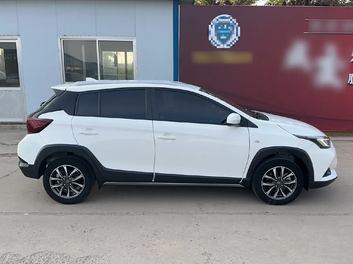 2022 Toyota Yaris L 1.5L 112HP L4 CVT,autocango,china used car exporter,china ev exporter,chinese used car exporter,chinese used ev exporter