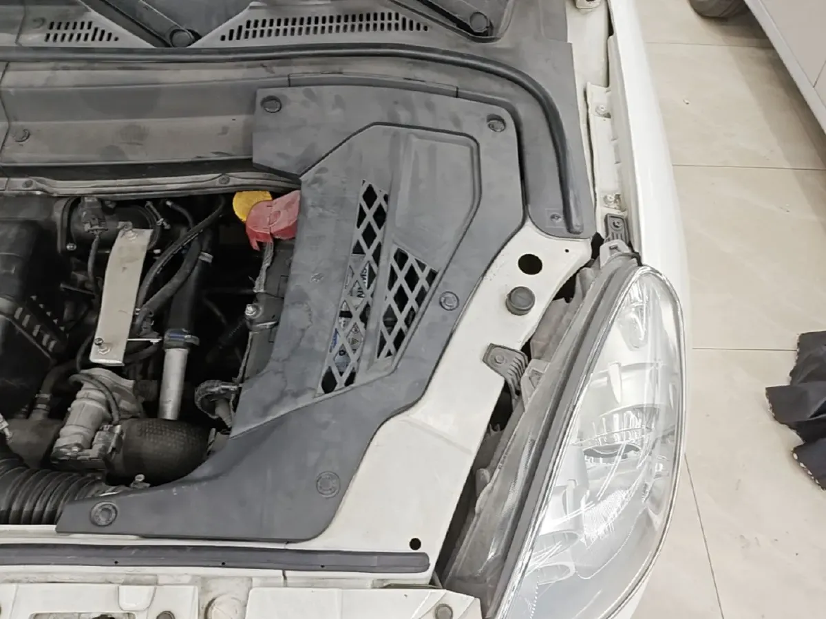 2013 Hyundai Santafe 2.4L 189HP L4 6AT,autocango,china used car exporter,china ev exporter,chinese used car exporter,chinese used ev exporter