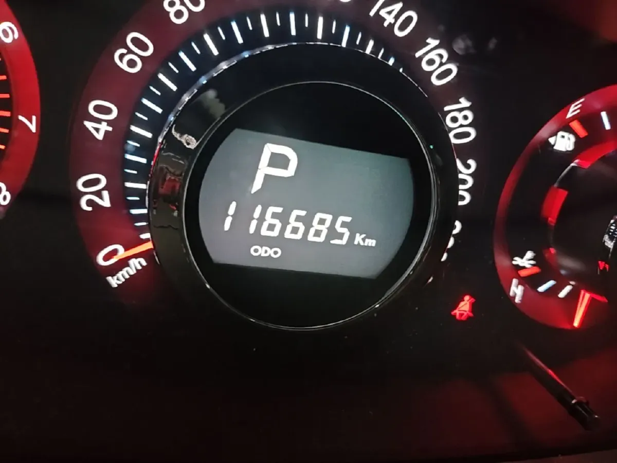 2013 Hyundai Santafe 2.4L 189HP L4 6AT,autocango,china used car exporter,china ev exporter,chinese used car exporter,chinese used ev exporter