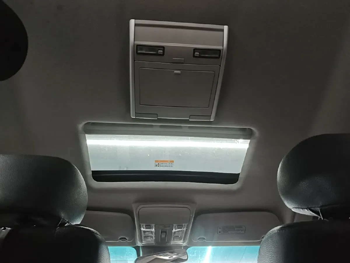2013 Hyundai Santafe 2.4L 189HP L4 6AT,autocango,china used car exporter,china ev exporter,chinese used car exporter,chinese used ev exporter