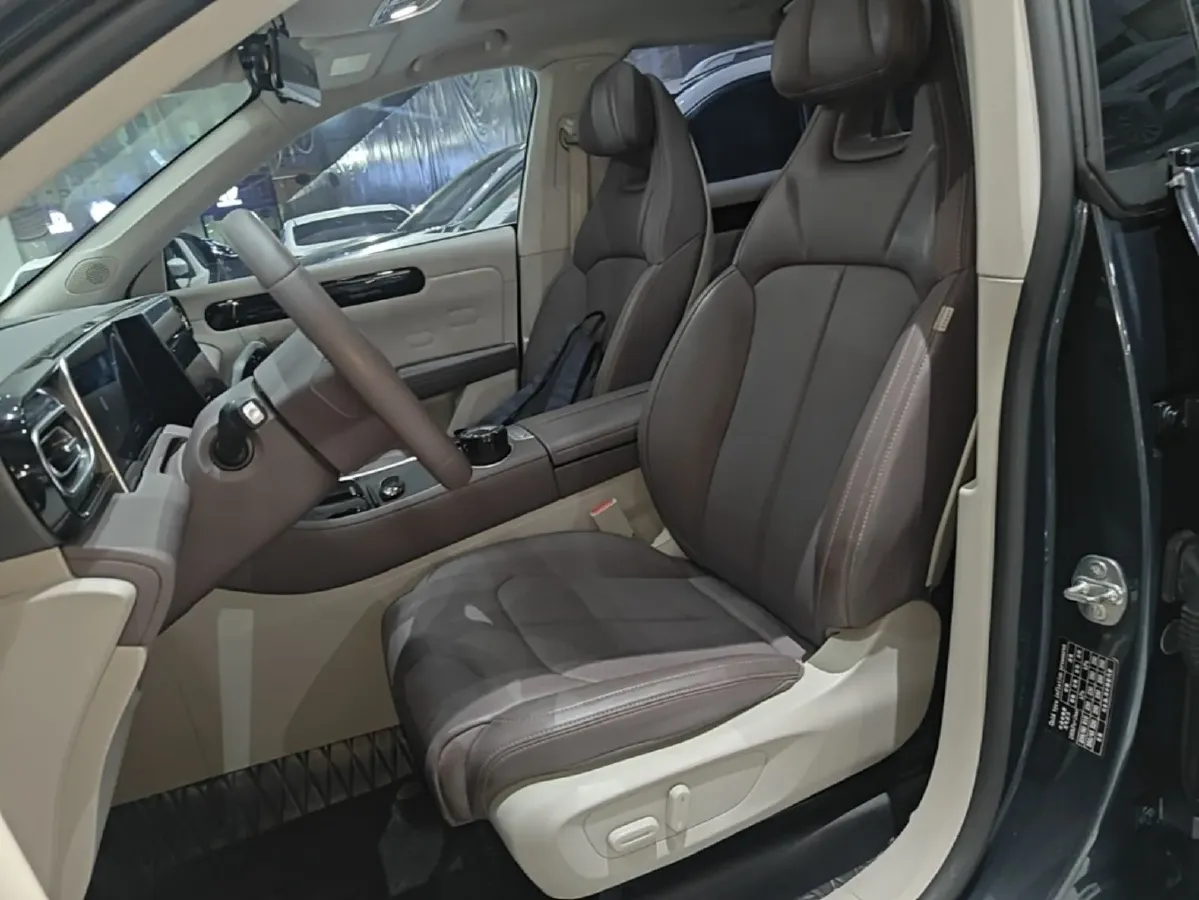 2023 Leapmotor C11 BEV 69.2KWH,autocango,china used car exporter,china ev exporter,chinese used car exporter,chinese used ev exporter