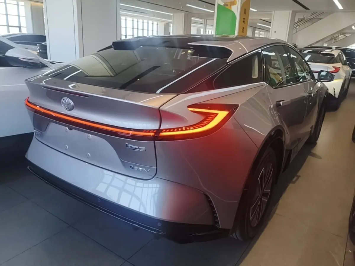2025 Toyota bZ5 BEV,autocango,china used car exporter,china ev exporter,chinese used car exporter,chinese used ev exporter