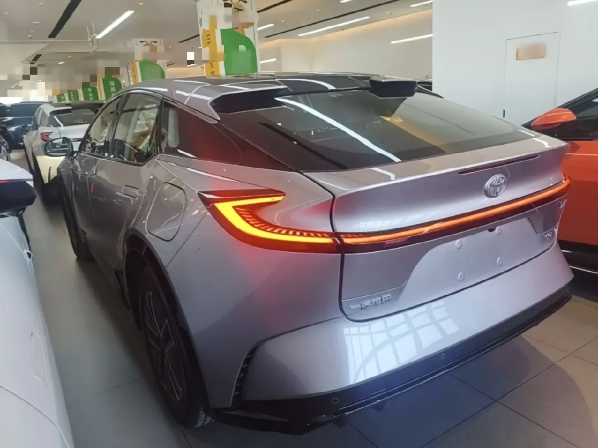 2025 Toyota bZ5 BEV,autocango,china used car exporter,china ev exporter,chinese used car exporter,chinese used ev exporter