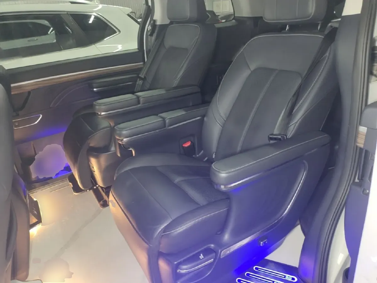2023 Audi Q2L 1.5T 160HP L4 7DCT,autocango,china used car exporter,china ev exporter,chinese used car exporter,chinese used ev exporter
