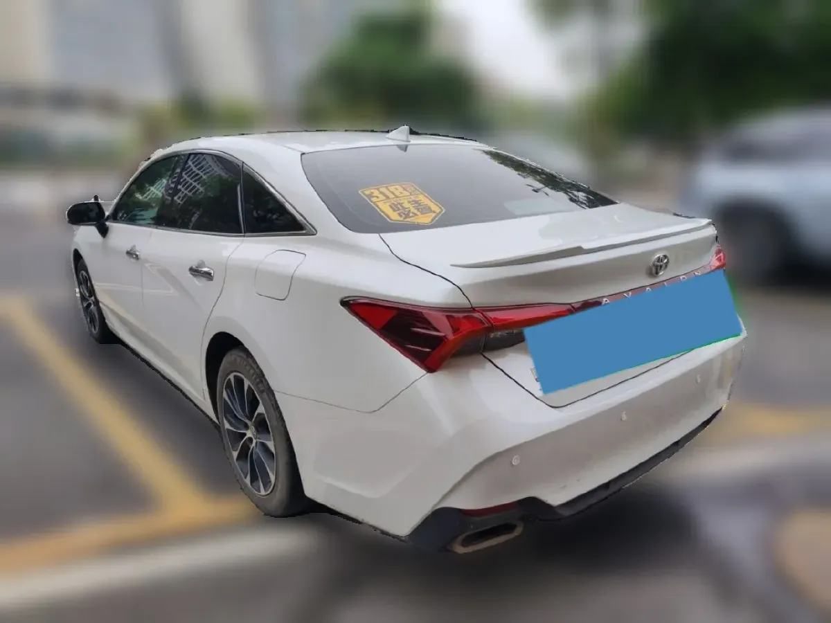 2022 Toyota Avalon 2.5L 209HP L4 8AT,autocango,china used car exporter,china ev exporter,chinese used car exporter,chinese used ev exporter