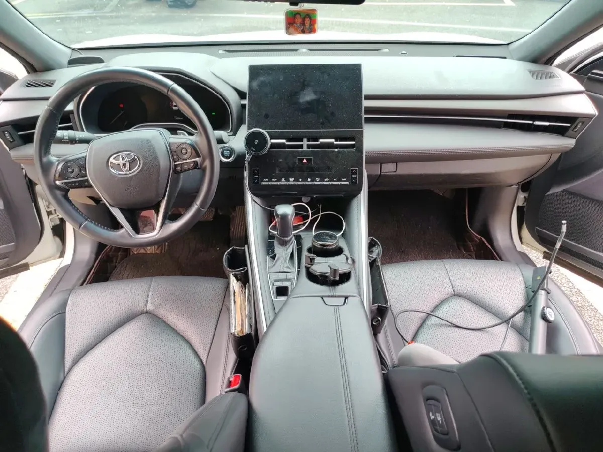 2022 Toyota Avalon 2.5L 209HP L4 8AT,autocango,china used car exporter,china ev exporter,chinese used car exporter,chinese used ev exporter