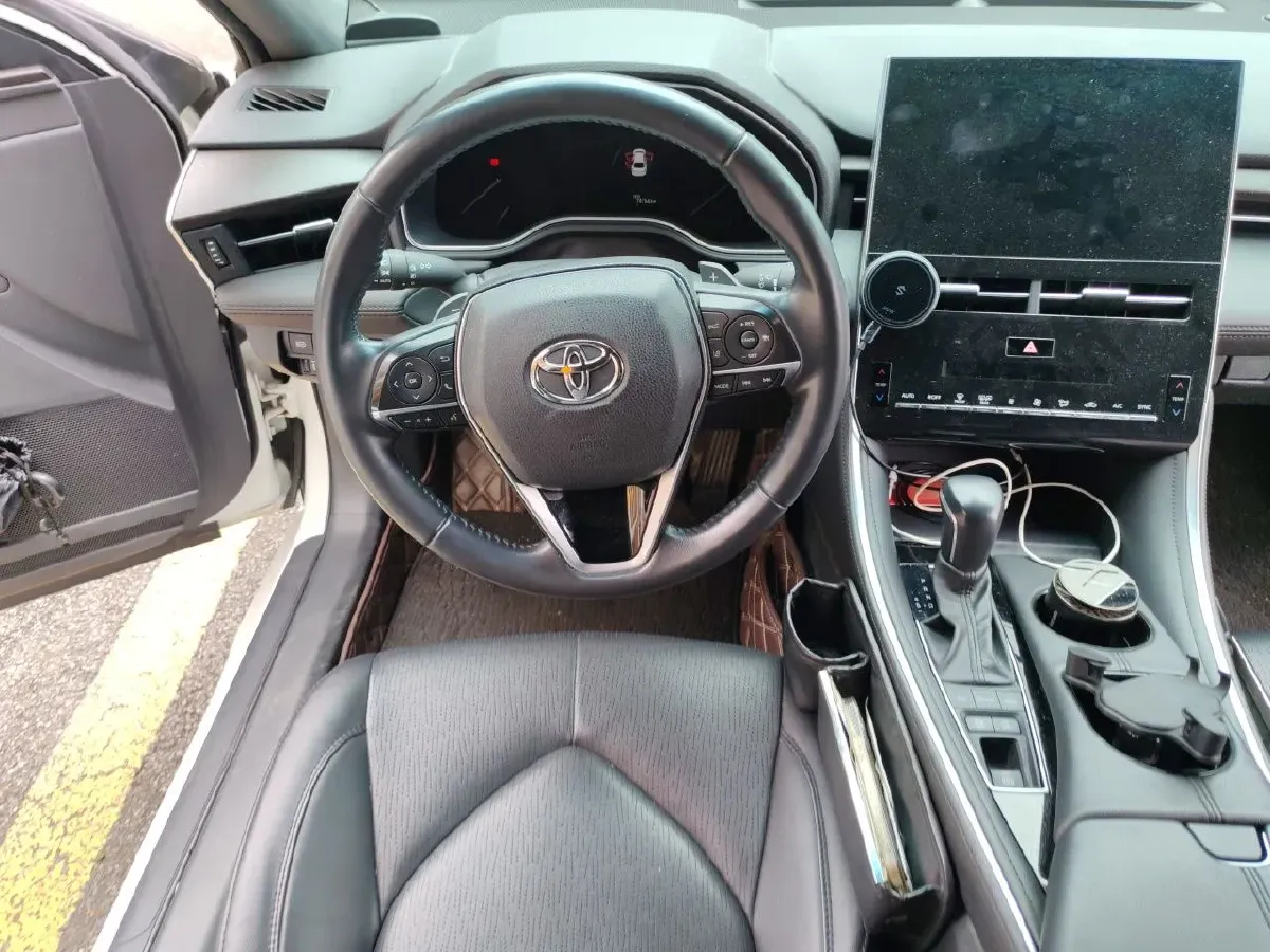 2022 Toyota Avalon 2.5L 209HP L4 8AT,autocango,china used car exporter,china ev exporter,chinese used car exporter,chinese used ev exporter