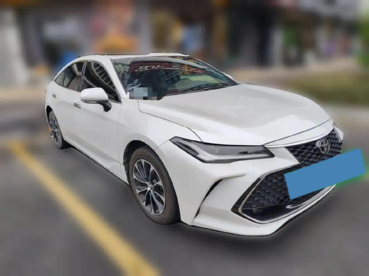 2022 Toyota Avalon 2.5L 209HP L4 8AT,autocango,china used car exporter,china ev exporter,chinese used car exporter,chinese used ev exporter