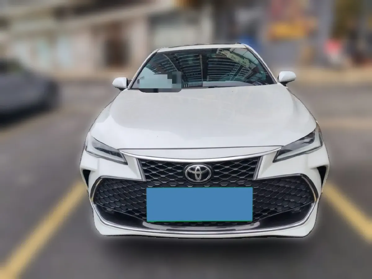 2022 Toyota Avalon 2.5L 209HP L4 8AT,autocango,china used car exporter,china ev exporter,chinese used car exporter,chinese used ev exporter