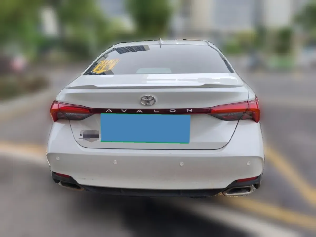 2022 Toyota Avalon 2.5L 209HP L4 8AT,autocango,china used car exporter,china ev exporter,chinese used car exporter,chinese used ev exporter