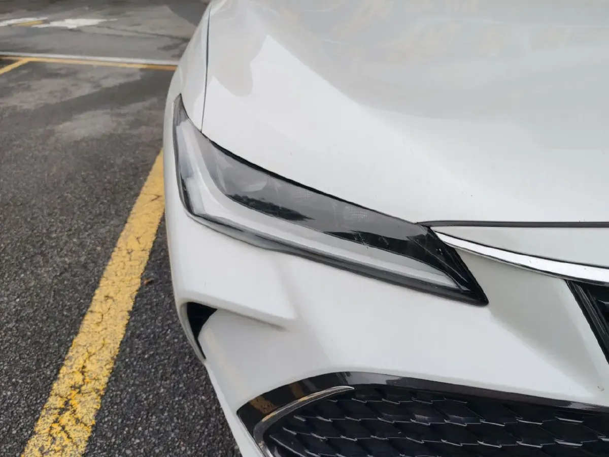 2022 Toyota Avalon 2.5L 209HP L4 8AT,autocango,china used car exporter,china ev exporter,chinese used car exporter,chinese used ev exporter
