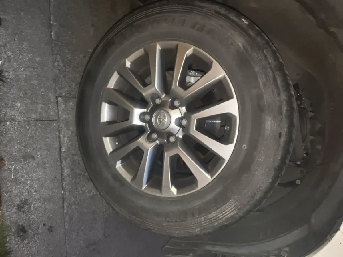 2018 Toyota Land Cruiser Prado 3.5L 280HP V6 6AT,autocango,china used car exporter,china ev exporter,chinese used car exporter,chinese used ev exporter