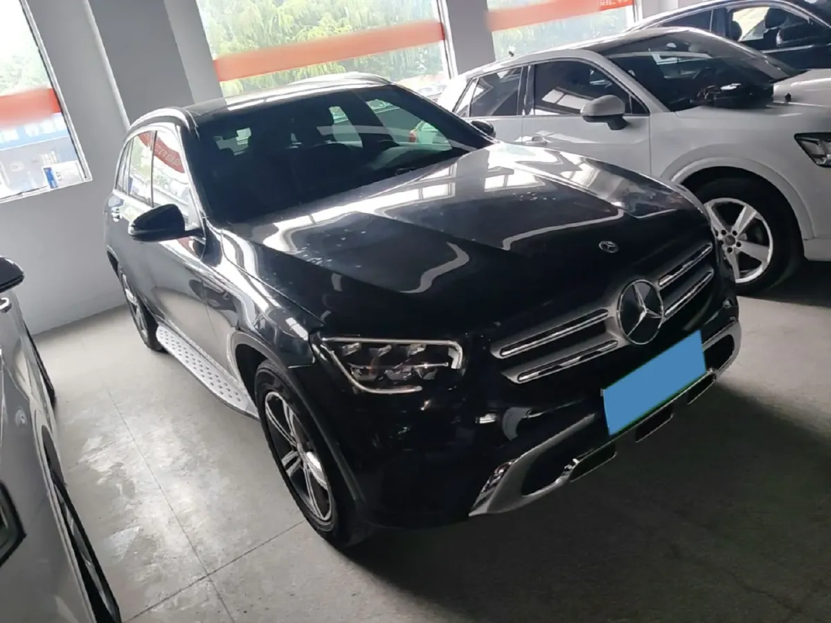 2021 Mercedes-Benz GLC Class 2.0T 197HP L4 9AT,autocango,china used car exporter,china ev exporter,chinese used car exporter,chinese used ev exporter