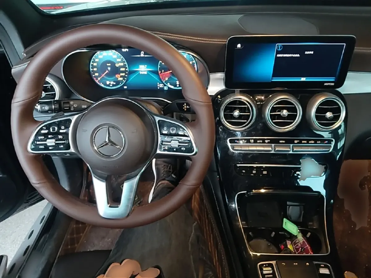 2021 Mercedes-Benz GLC Class 2.0T 197HP L4 9AT,autocango,china used car exporter,china ev exporter,chinese used car exporter,chinese used ev exporter