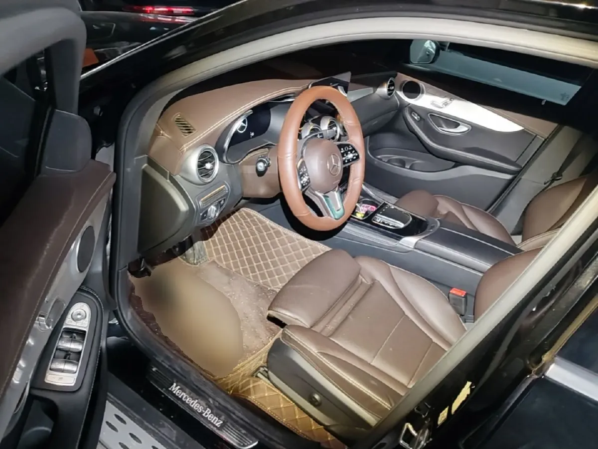 2021 Mercedes-Benz GLC Class 2.0T 197HP L4 9AT,autocango,china used car exporter,china ev exporter,chinese used car exporter,chinese used ev exporter