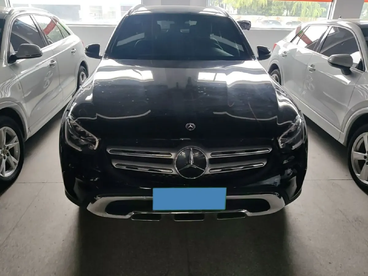 2021 Mercedes-Benz GLC Class 2.0T 197HP L4 9AT,autocango,china used car exporter,china ev exporter,chinese used car exporter,chinese used ev exporter