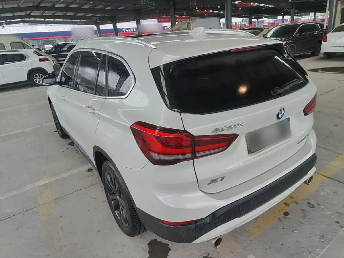 2020 BMW X1 1.5T 140HP L3 7DCT,autocango,china used car exporter,china ev exporter,chinese used car exporter,chinese used ev exporter