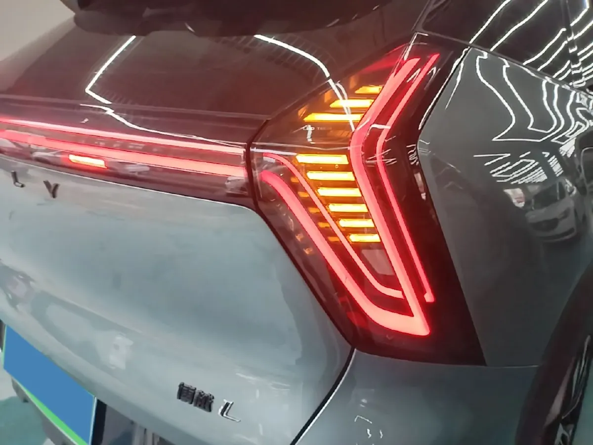 2025 Geely StarRay 1.5T 181HP L4 7DCT,autocango,china used car exporter,china ev exporter,chinese used car exporter,chinese used ev exporter