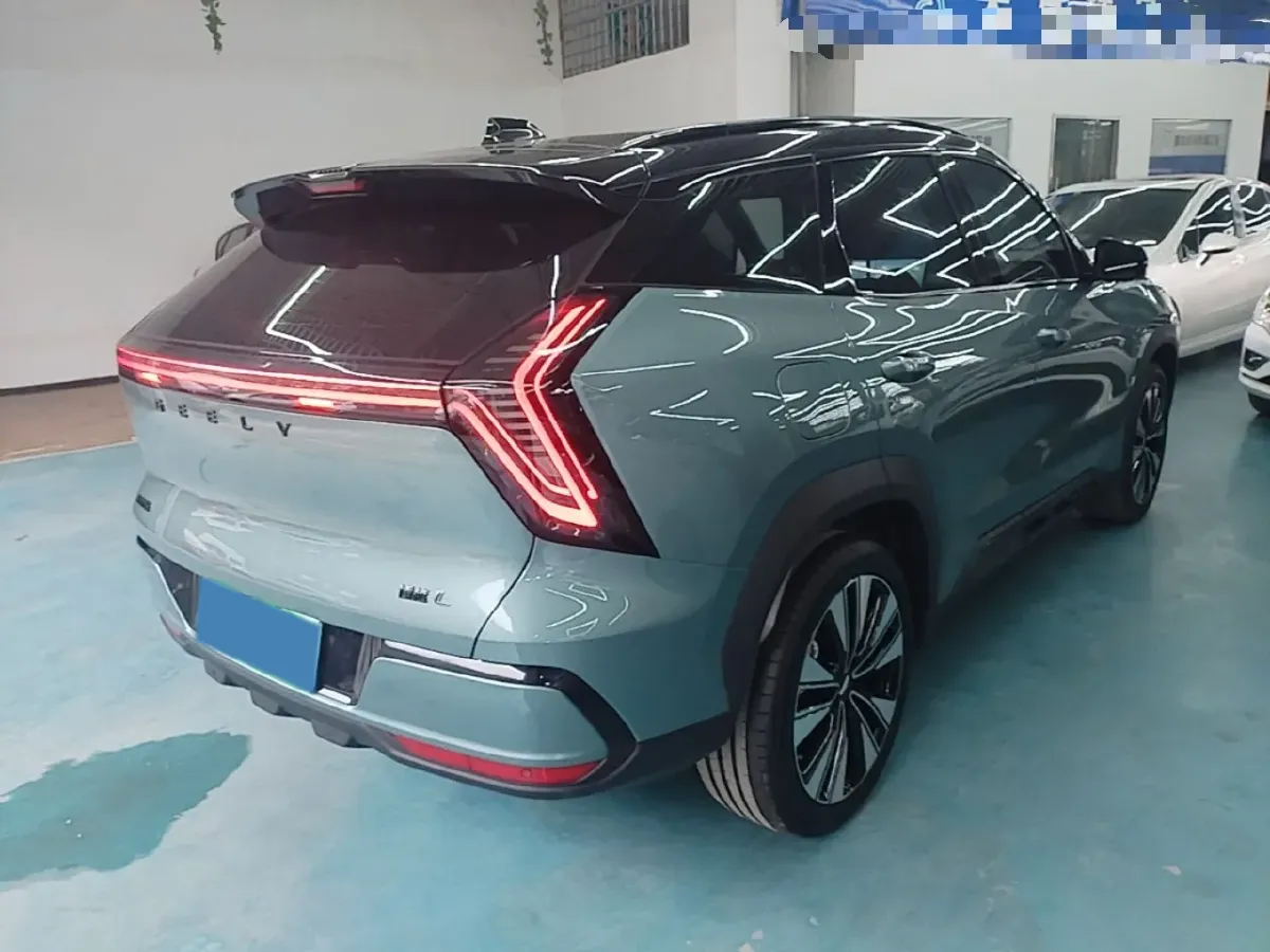 2025 Geely StarRay 1.5T 181HP L4 7DCT,autocango,china used car exporter,china ev exporter,chinese used car exporter,chinese used ev exporter