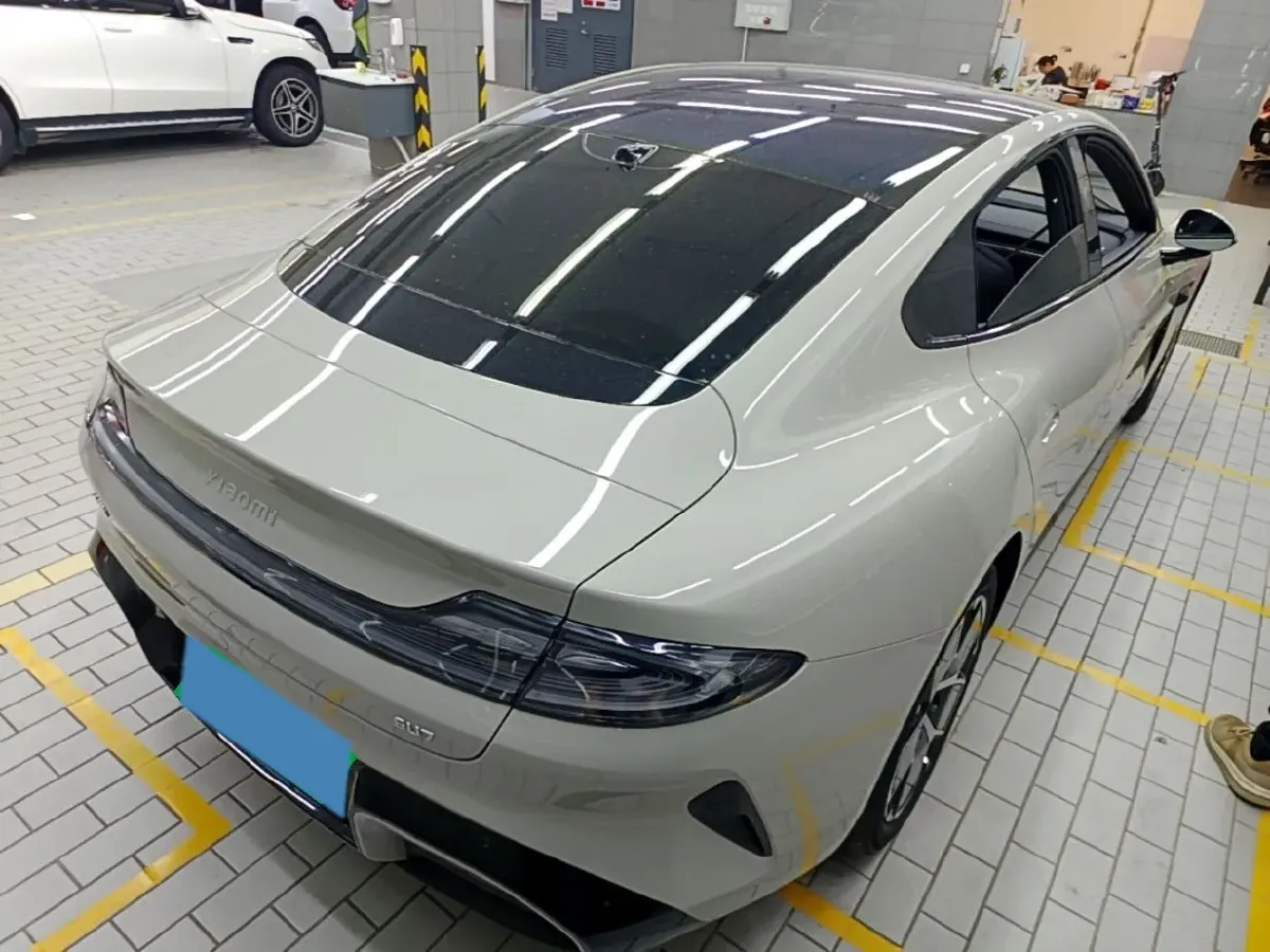 2024 MI SU7 BEV 73.6KWH,autocango,china used car exporter,china ev exporter,chinese used car exporter,chinese used ev exporter