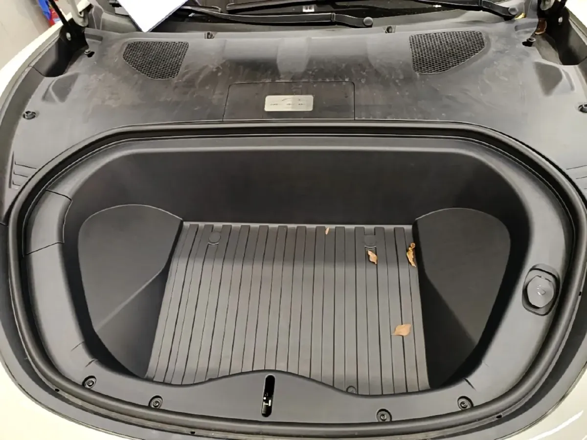 2024 MI SU7 BEV 73.6KWH,autocango,china used car exporter,china ev exporter,chinese used car exporter,chinese used ev exporter