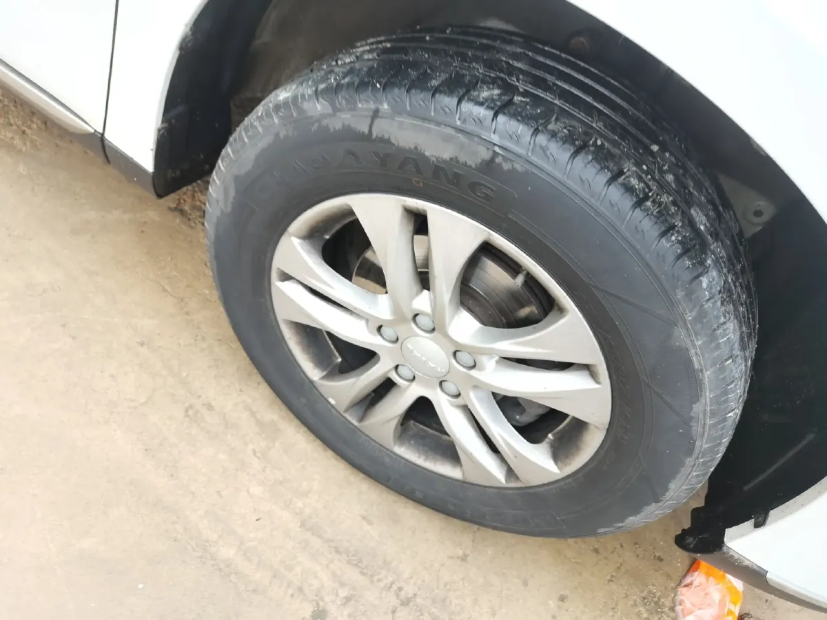 2021 Haval M6 1.5T 150HP L4 7DCT,autocango,china used car exporter,china ev exporter,chinese used car exporter,chinese used ev exporter