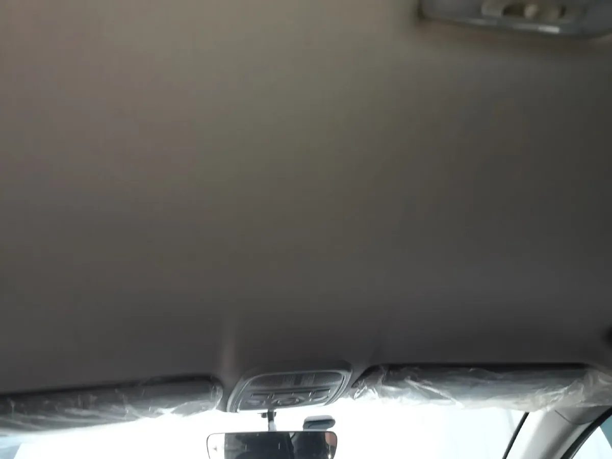 2021 Haval M6 1.5T 150HP L4 7DCT,autocango,china used car exporter,china ev exporter,chinese used car exporter,chinese used ev exporter