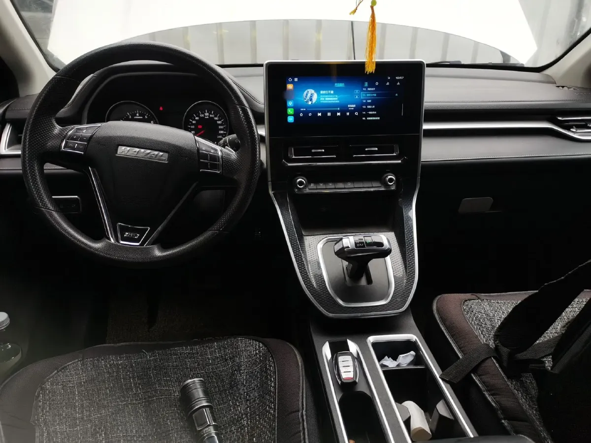 2021 Haval M6 1.5T 150HP L4 7DCT,autocango,china used car exporter,china ev exporter,chinese used car exporter,chinese used ev exporter