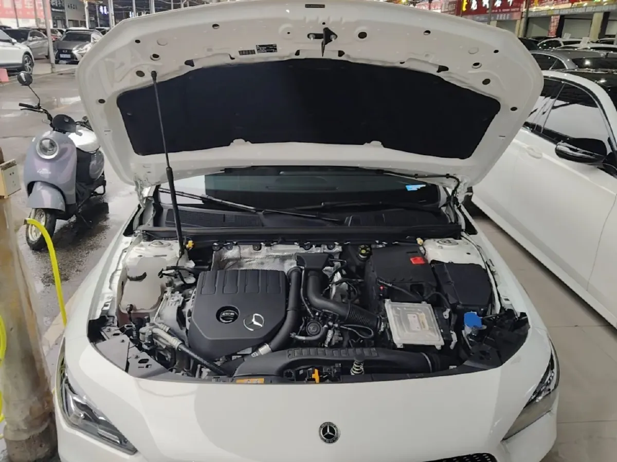 2021 Mercedes-Benz CLA Class 1.3T 163HP L4 7DCT,autocango,china used car exporter,china ev exporter,chinese used car exporter,chinese used ev exporter