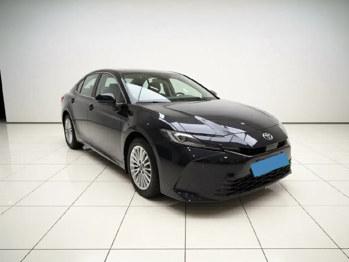 2024 Toyota Camry 2.0L 152HP L4 E-CVT Hybrid,autocango,china used car exporter,china ev exporter,chinese used car exporter,chinese used ev exporter