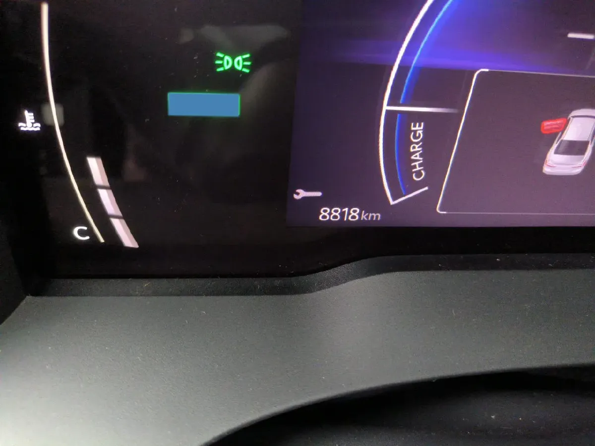 2024 Toyota Camry 2.0L 152HP L4 E-CVT Hybrid,autocango,china used car exporter,china ev exporter,chinese used car exporter,chinese used ev exporter