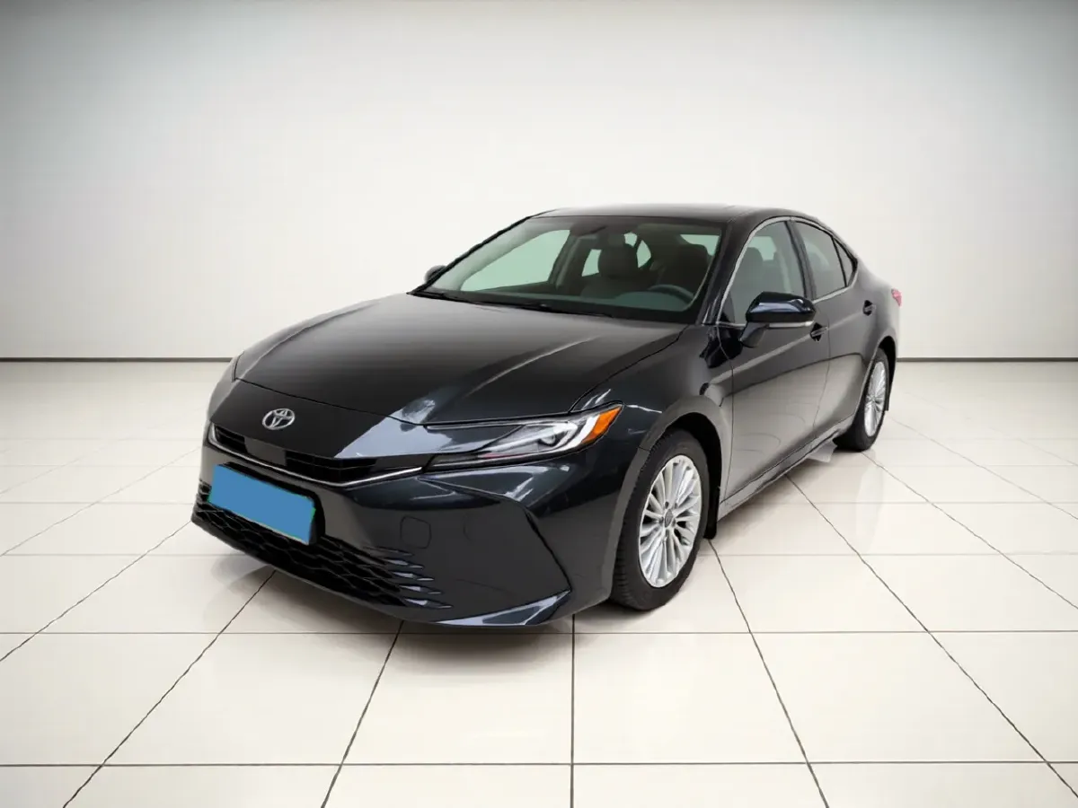 2024 Toyota Camry 2.0L 152HP L4 E-CVT Hybrid,autocango,china used car exporter,china ev exporter,chinese used car exporter,chinese used ev exporter