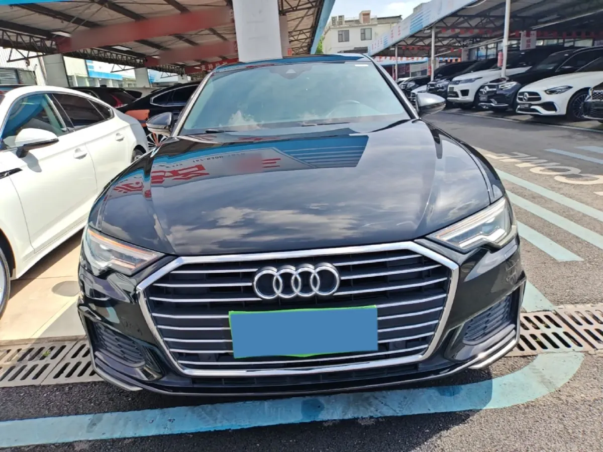 2019 Audi A6L 2.0T 224HP L4 7DCT,autocango,china used car exporter,china ev exporter,chinese used car exporter,chinese used ev exporter