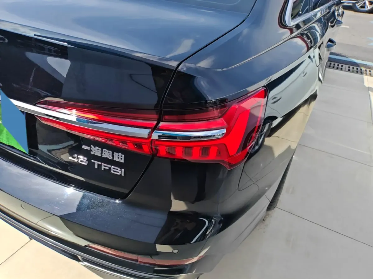 2019 Audi A6L 2.0T 224HP L4 7DCT,autocango,china used car exporter,china ev exporter,chinese used car exporter,chinese used ev exporter