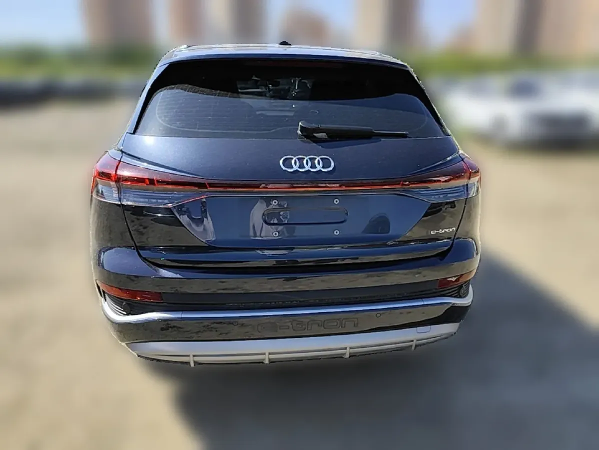 2024 Audi Q4 e-tron BEV 84.8KWH,autocango,china used car exporter,china ev exporter,chinese used car exporter,chinese used ev exporter