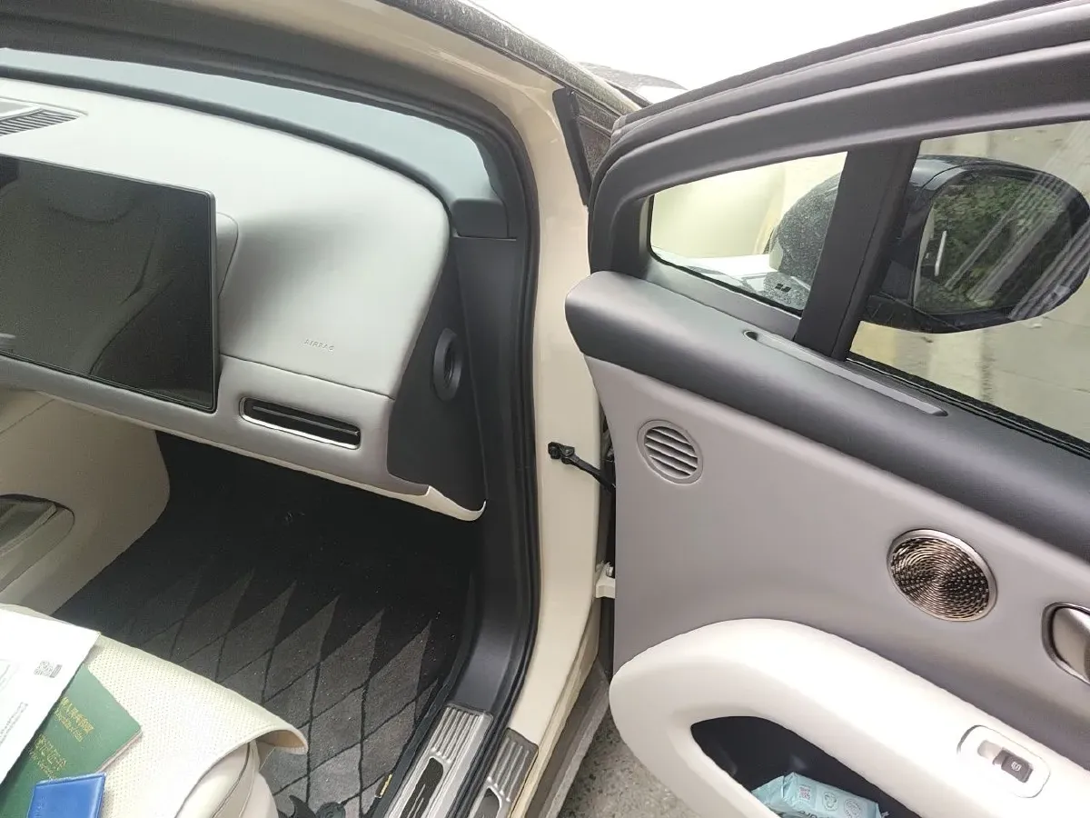 2025 Li i6 BEV,autocango,china used car exporter,china ev exporter,chinese used car exporter,chinese used ev exporter