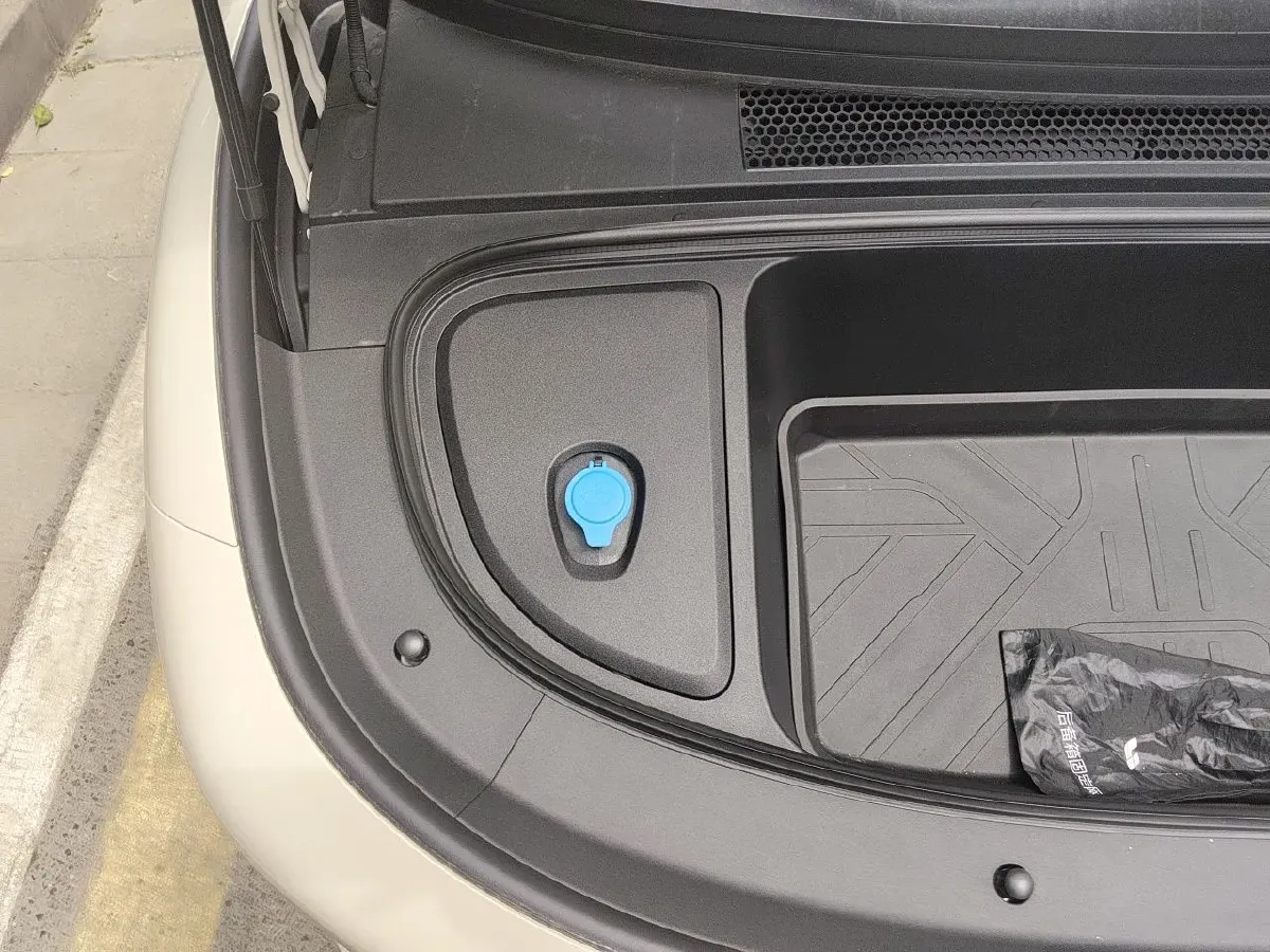 2025 Li i6 BEV,autocango,china used car exporter,china ev exporter,chinese used car exporter,chinese used ev exporter