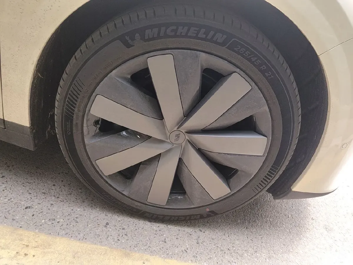 2025 Li i6 BEV,autocango,china used car exporter,china ev exporter,chinese used car exporter,chinese used ev exporter