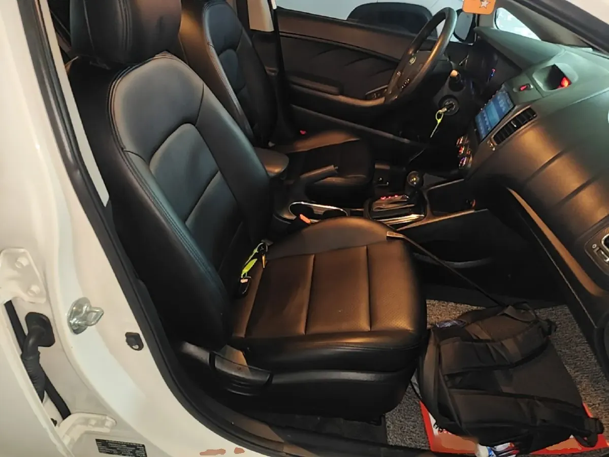 2016 Kia K3 1.6L 128HP L4 6AT,autocango,china used car exporter,china ev exporter,chinese used car exporter,chinese used ev exporter