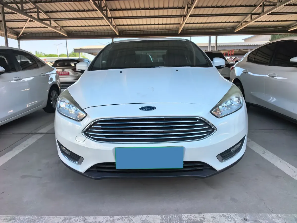 2017 Ford Focus 1.6L 125HP L4 6DCT,autocango,china used car exporter,china ev exporter,chinese used car exporter,chinese used ev exporter
