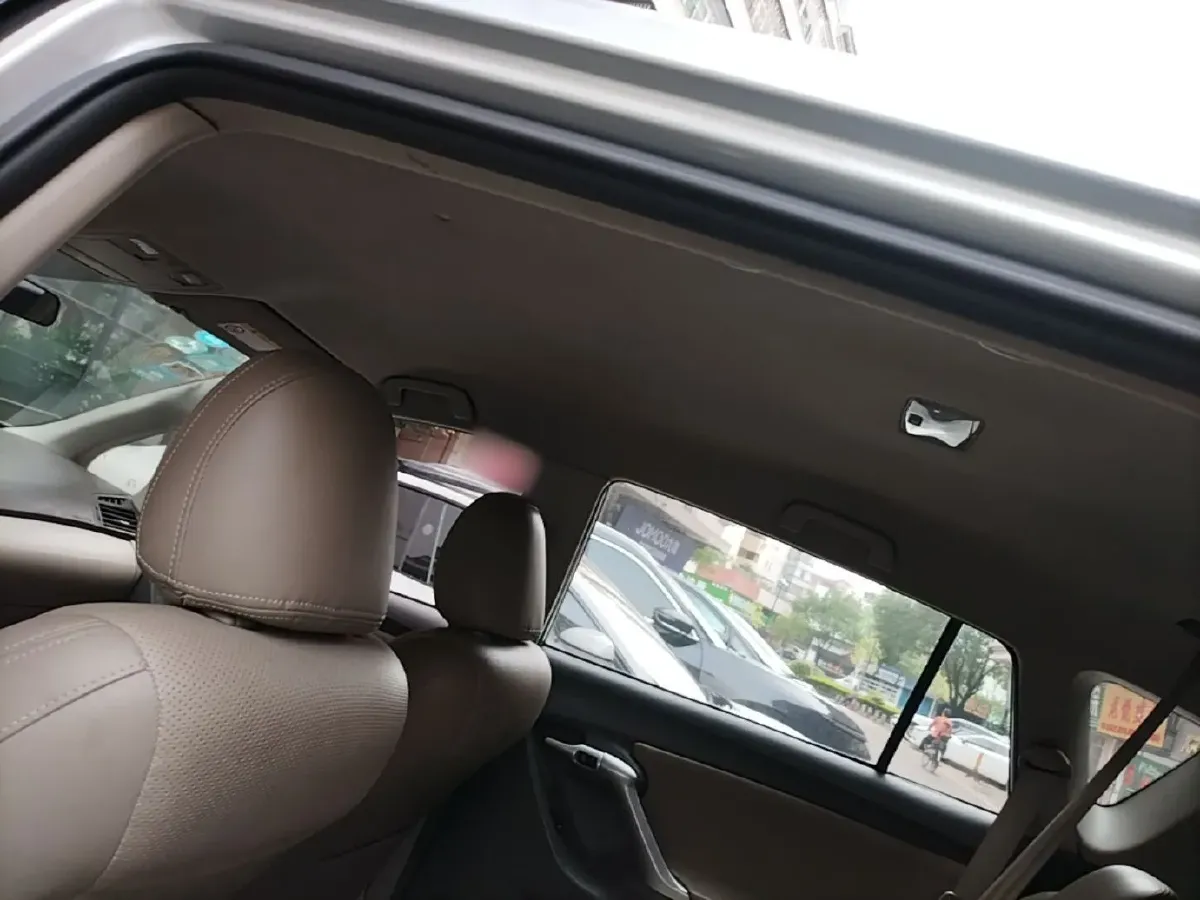 2011 Toyota Corolla 1.8L 140HP L4 CVT,autocango,china used car exporter,china ev exporter,chinese used car exporter,chinese used ev exporter