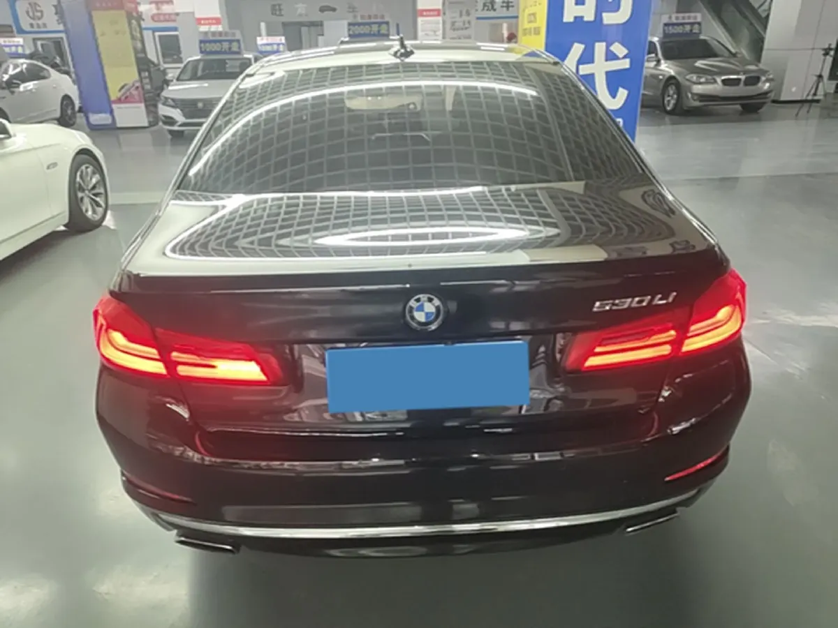 2020 BMW 5 Series 2.0T 252HP L4 8AT,autocango,china used car exporter,china ev exporter,chinese used car exporter,chinese used ev exporter