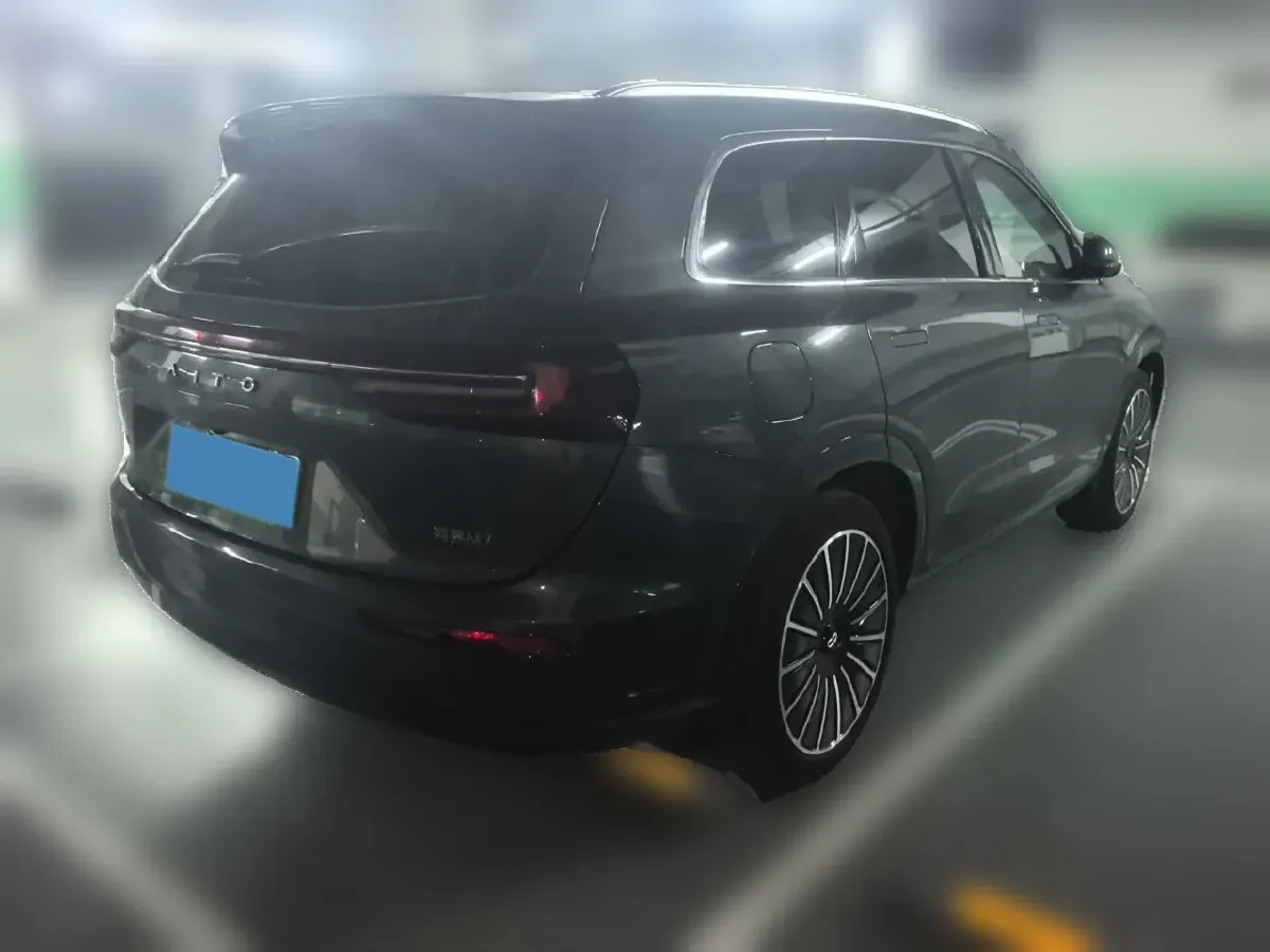 2022 AITO AITO M7 Range Extended 125HP REEV 40KWH,autocango,china used car exporter,china ev exporter,chinese used car exporter,chinese used ev exporter