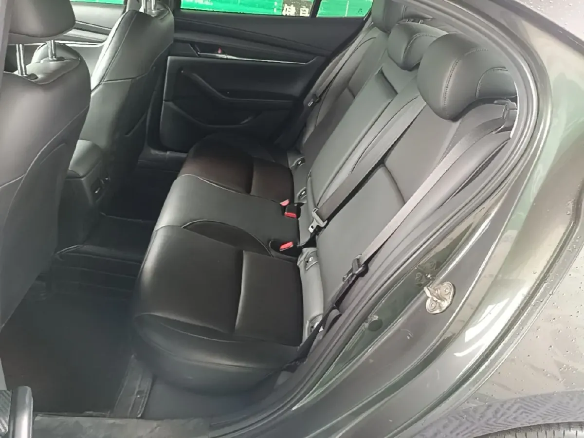 2020 Mazda 3 Axela 2.0L 158HP L4 6AT,autocango,china used car exporter,china ev exporter,chinese used car exporter,chinese used ev exporter