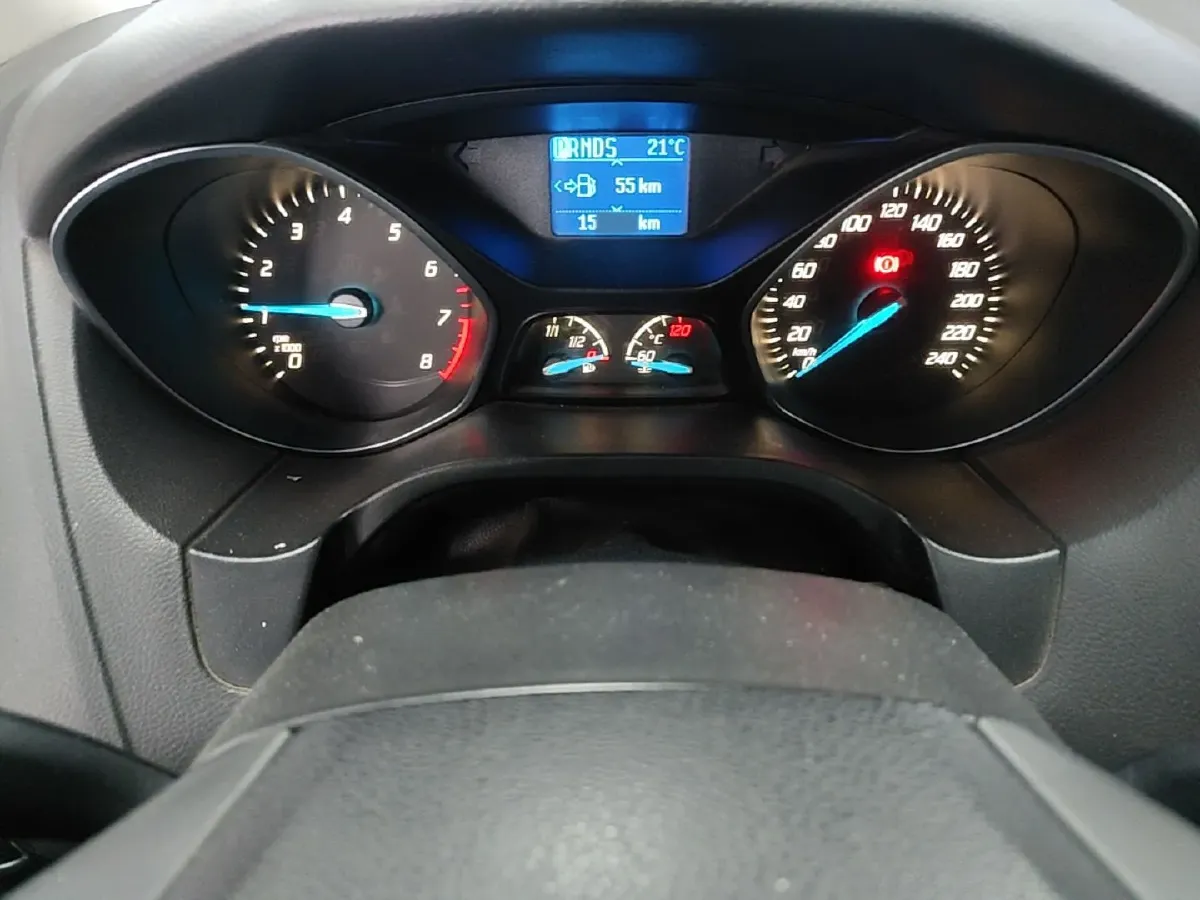 2012 Ford Focus 1.6L 125HP L4 6DCT,autocango,china used car exporter,china ev exporter,chinese used car exporter,chinese used ev exporter