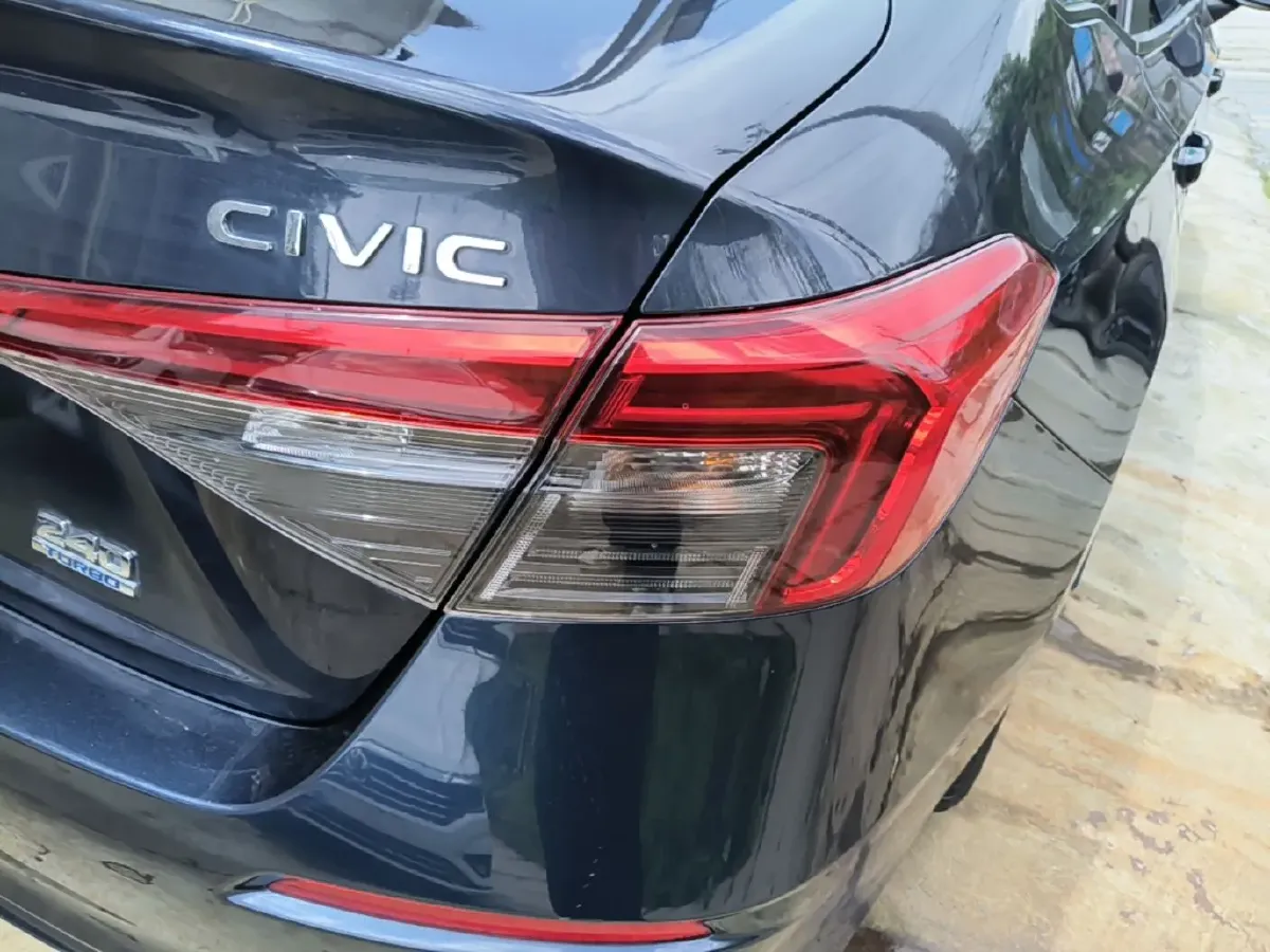 2023 Honda Civic 1.5T 182HP L4 CVT,autocango,china used car exporter,china ev exporter,chinese used car exporter,chinese used ev exporter