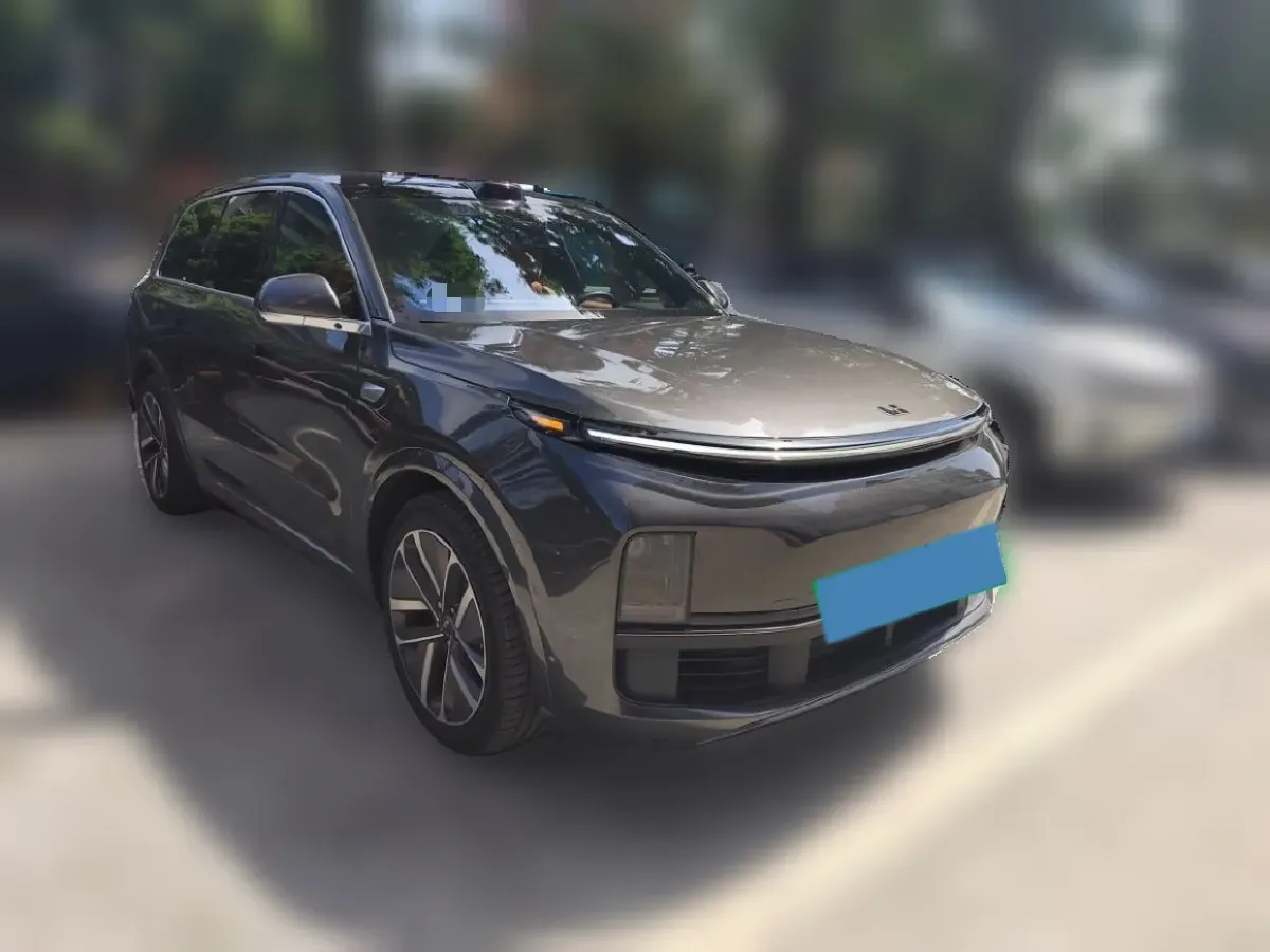 2024 Li L9 Range Extended 154HP REEV 52.3KWH,autocango,china used car exporter,china ev exporter,chinese used car exporter,chinese used ev exporter
